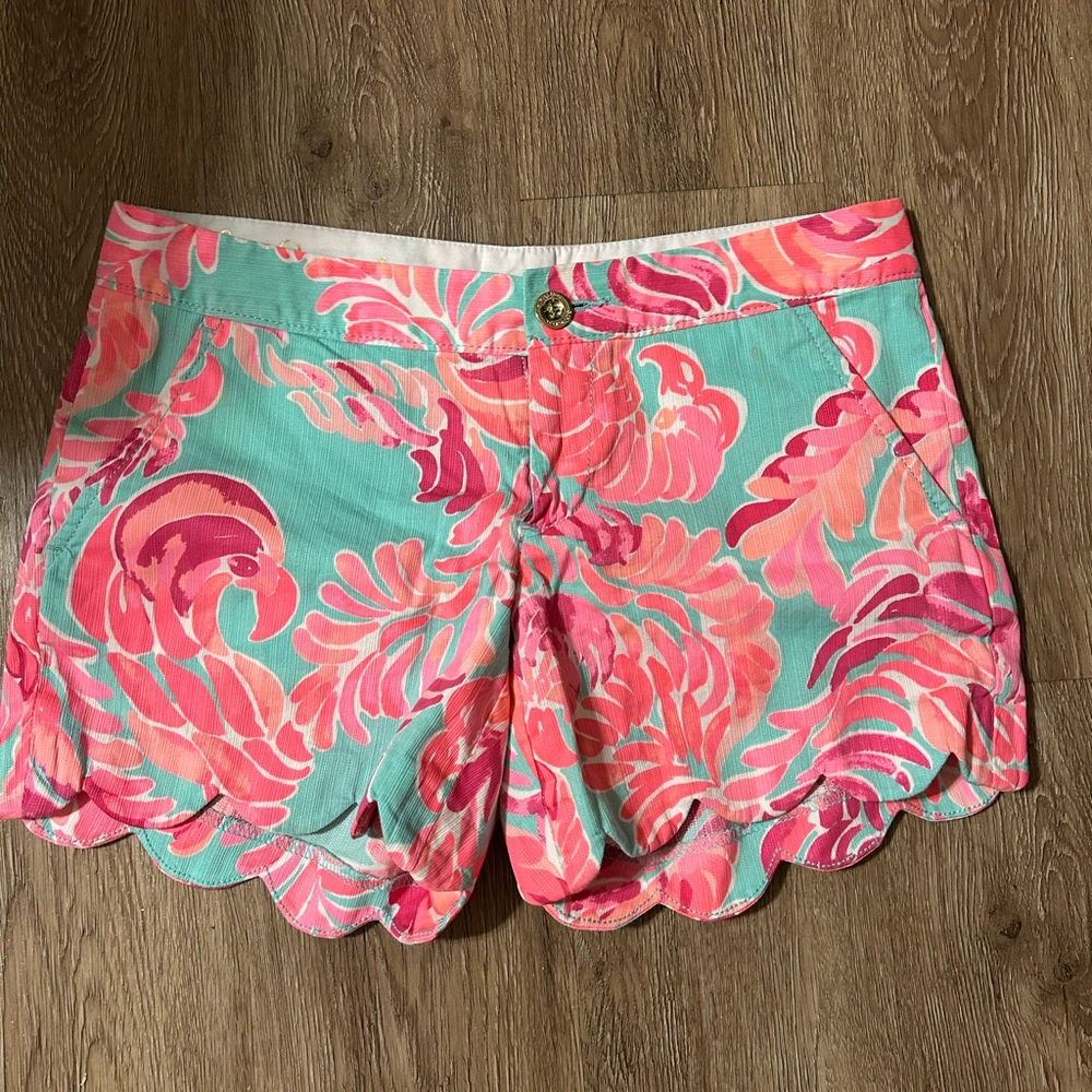 Lilly Pulitzer butter cup shorts size 00 NWOT